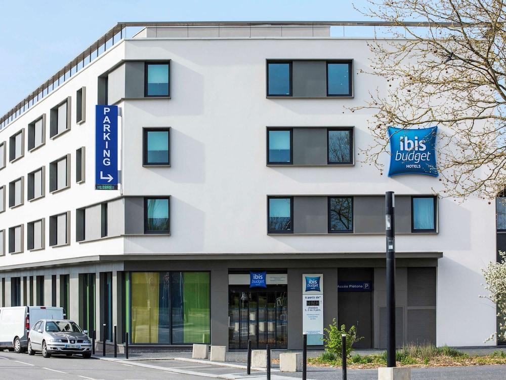 Ibis Saint Quentin En Yvelines - Velodrome Hotel Montigny-le-Bretonneux Exterior foto